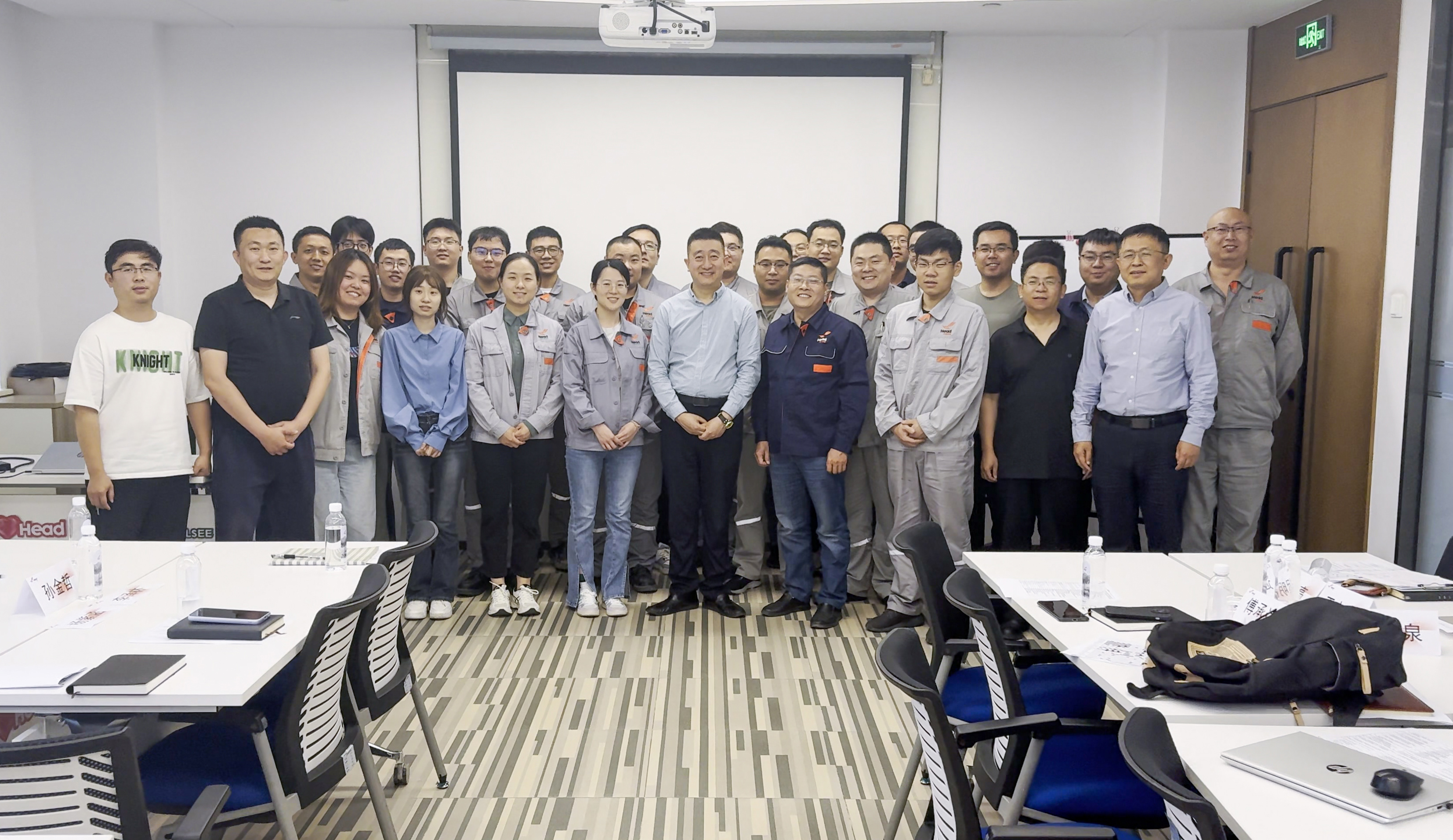 創(chuàng)新思維賦能未來(lái) | 2025年工程師俱樂(lè)部啟動(dòng)會(huì)暨首場(chǎng)《創(chuàng)新思維：TRIZ》培訓(xùn)圓滿收官！